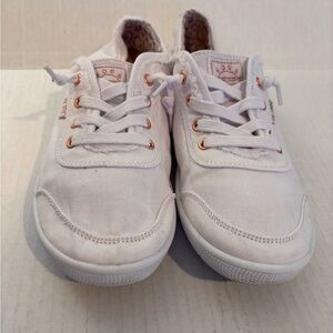 Bobs Women’s White Canvas Shoes Size 8.5